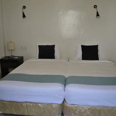 Lagoon Beach Resort Gitagun Екстер'єр фото