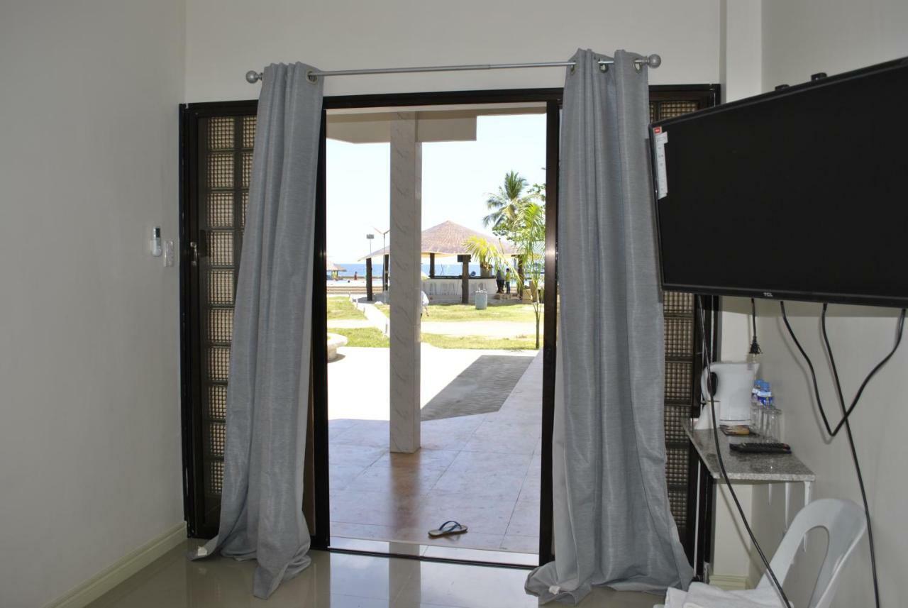 Lagoon Beach Resort Gitagun Екстер'єр фото